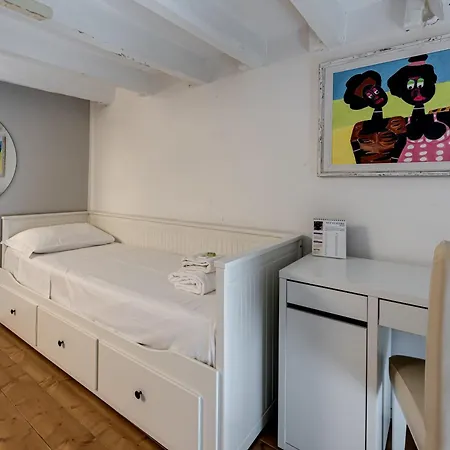 Appartement Giardino, Posto Auto, Wi-fi E Ac