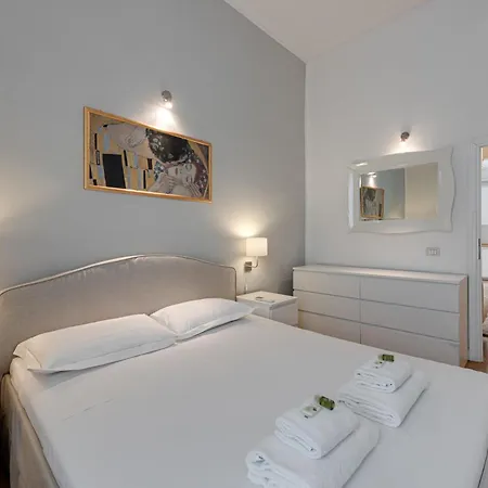 Giardino, Posto Auto, Wi-fi E Ac Appartement