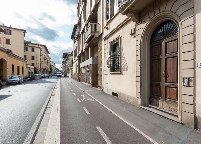 Giardino, Posto Auto, Wi-fi E Ac Apartmán Florencie